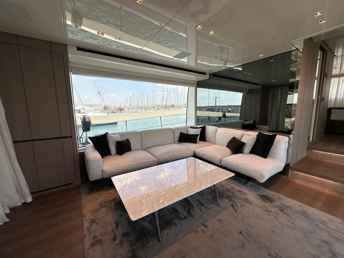 2024-sanlorenzo-77-11-64cf23