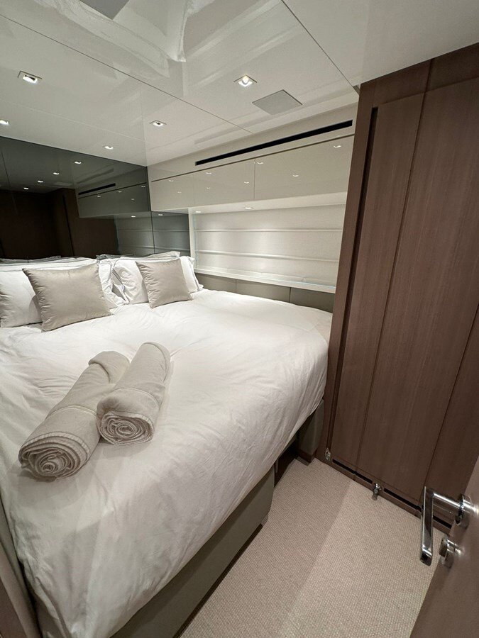 2024-sanlorenzo-77-11-64cf23