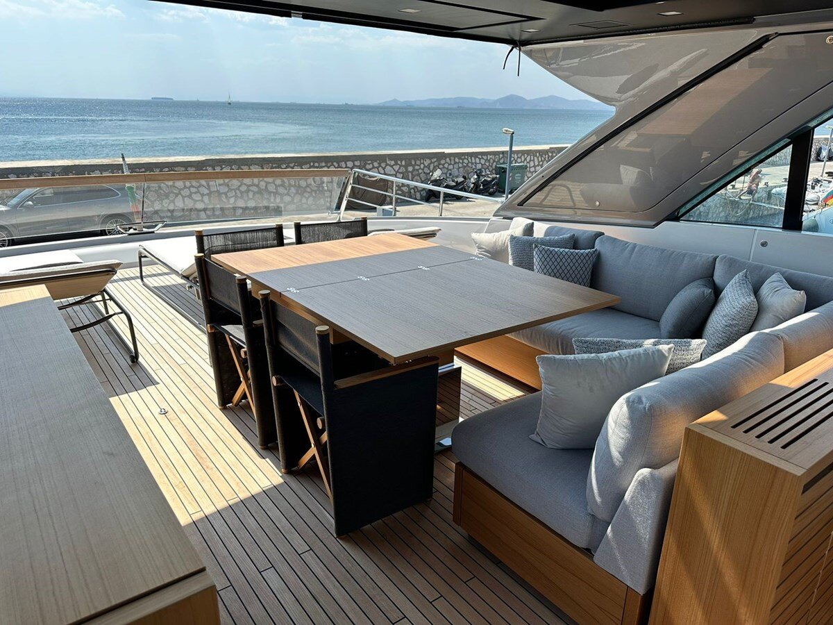 2024-sanlorenzo-77-11-64cf23