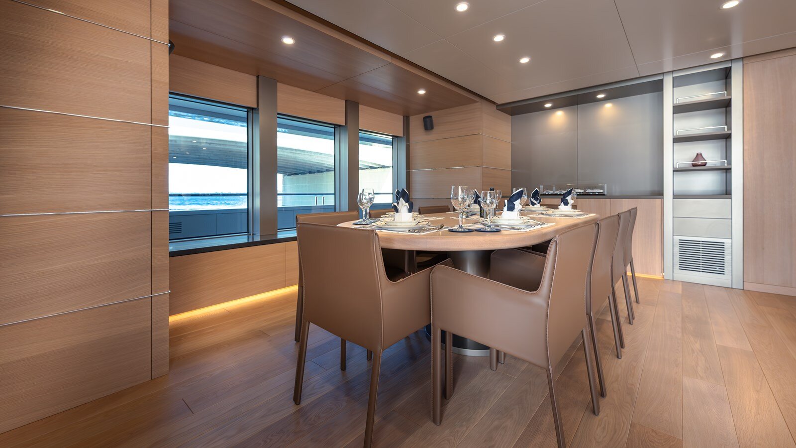 2024-silver-yachts-118-cc3044