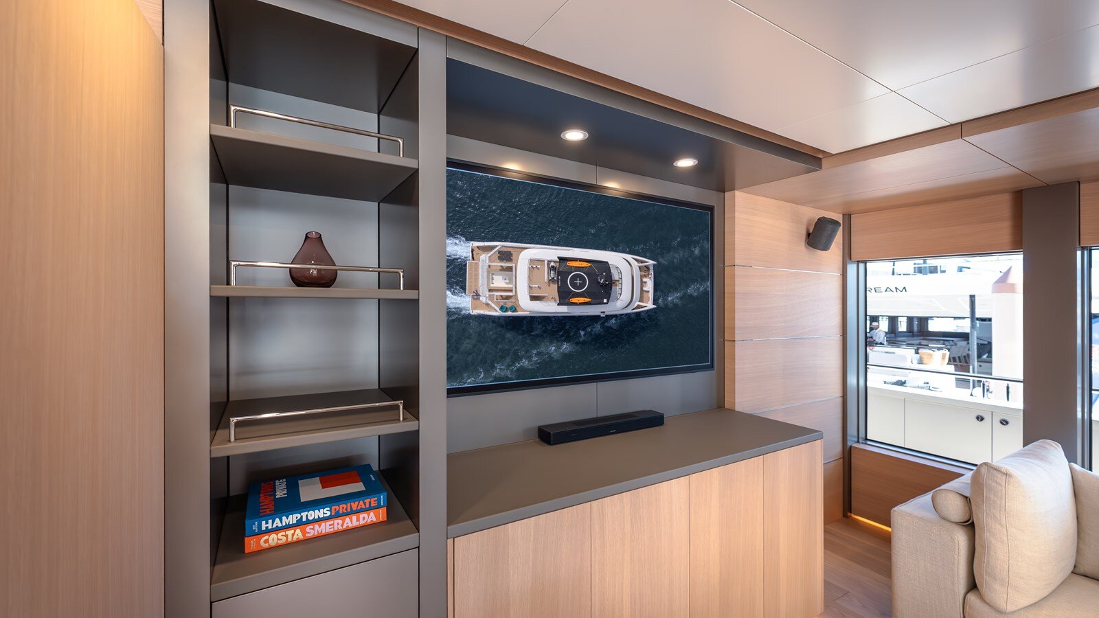 2024-silver-yachts-118-cc3044