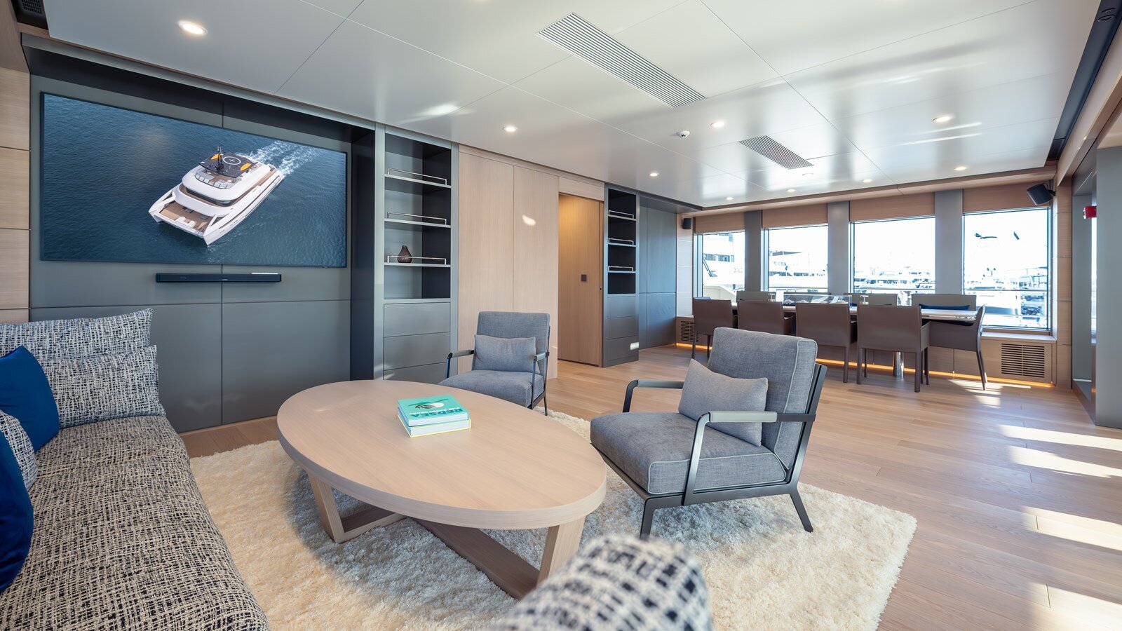 2024-silver-yachts-118-cc3044