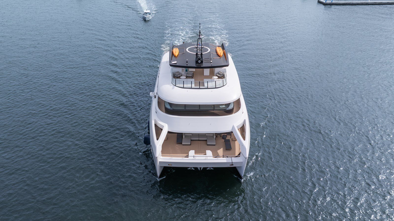 2024-silver-yachts-118-cc3044