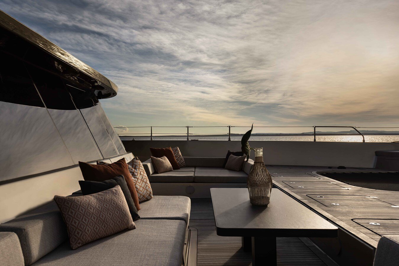 2024-sunreef-yachts-78-4-c986cc