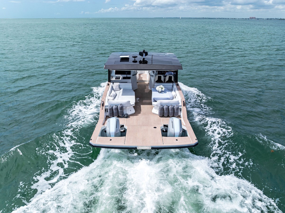 2024-tesoro-yachts-38-38dbca