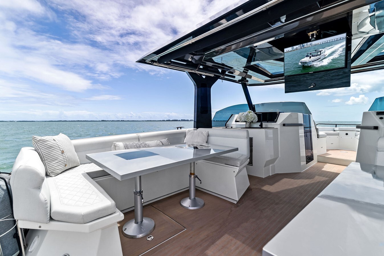 2024-tesoro-yachts-38-38dbca