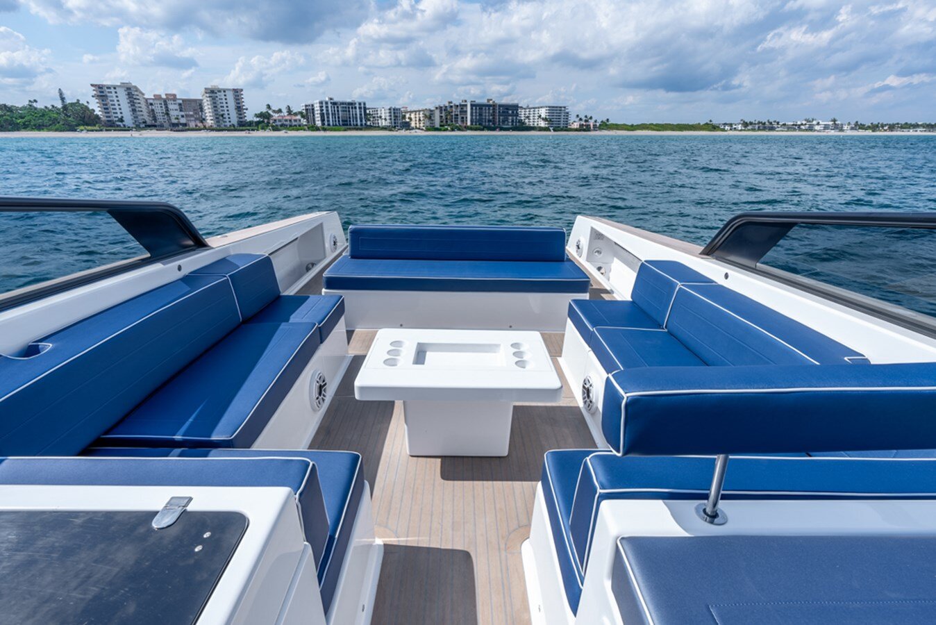 2024-vandutch-48-880b0e