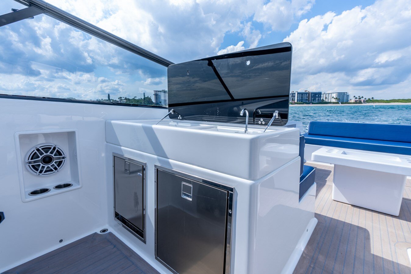 2024-vandutch-48-880b0e