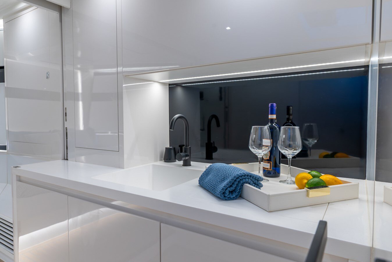 2024-vandutch-48-880b0e