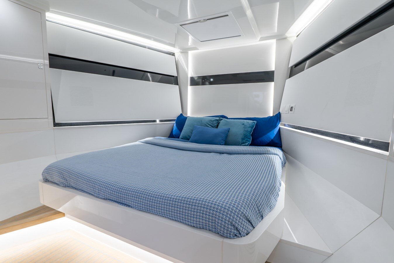 2024-vandutch-48-880b0e