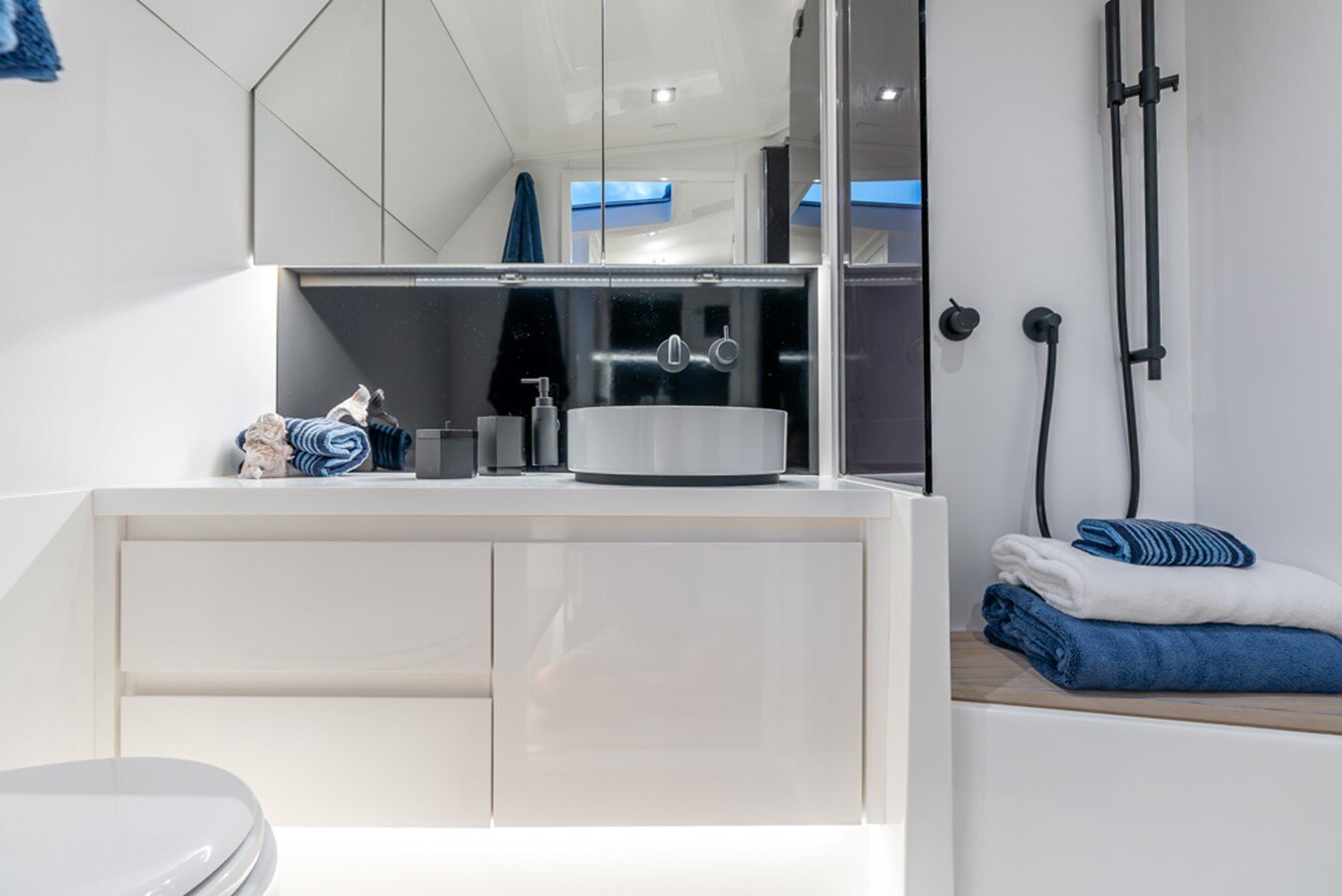 2024-vandutch-48-880b0e