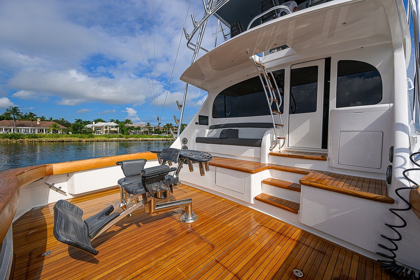 2024-viking-72-1-4b5a26