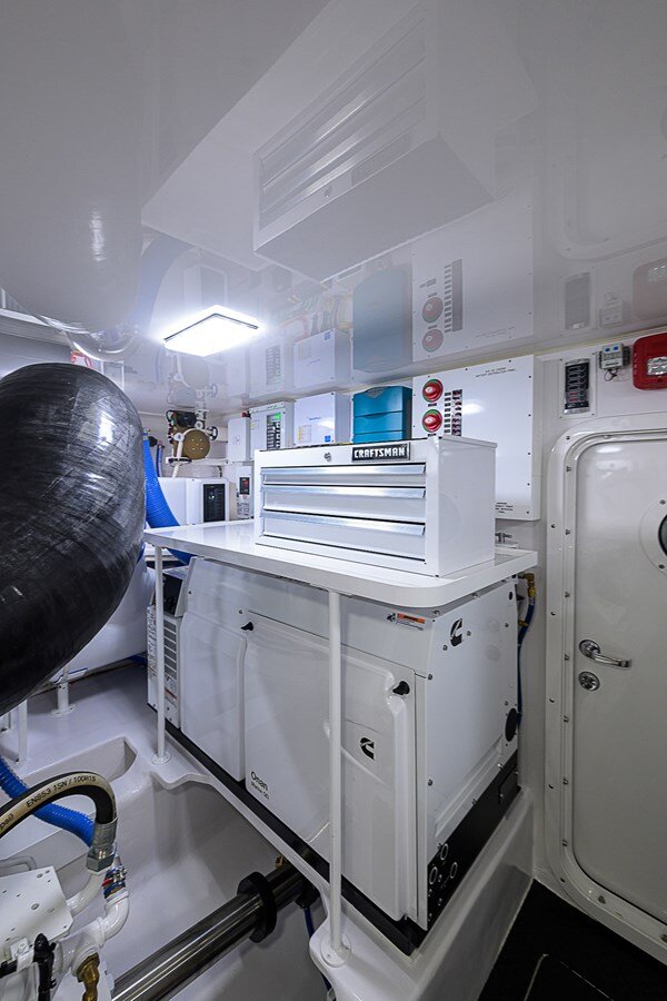 2024-viking-72-1-4b5a26