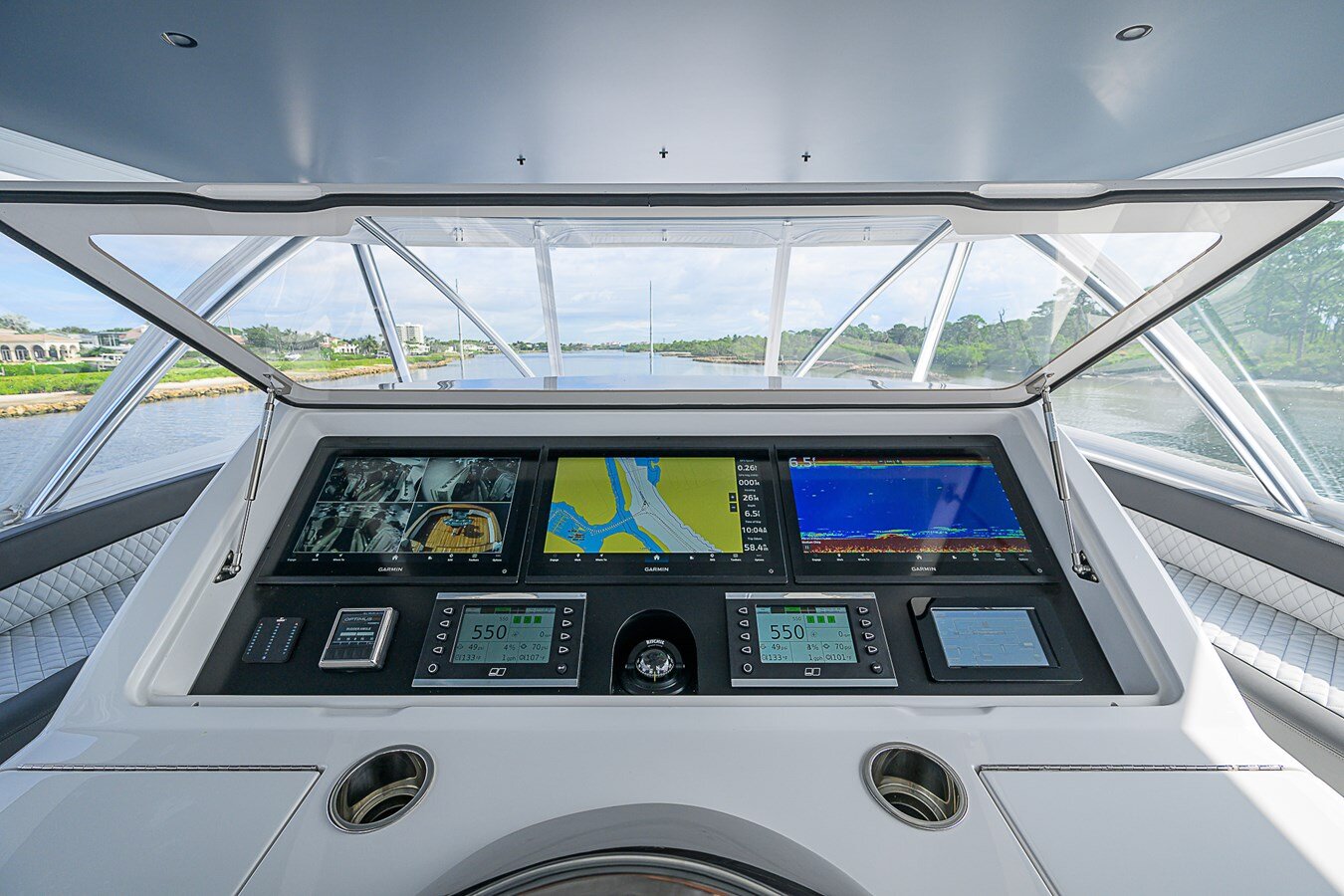 2024-viking-72-1-4b5a26