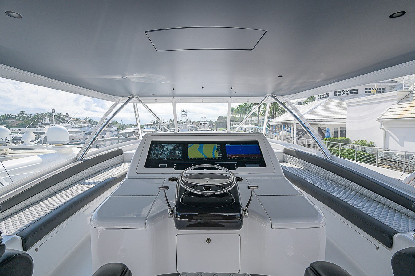 2024-viking-72-1-4b5a26