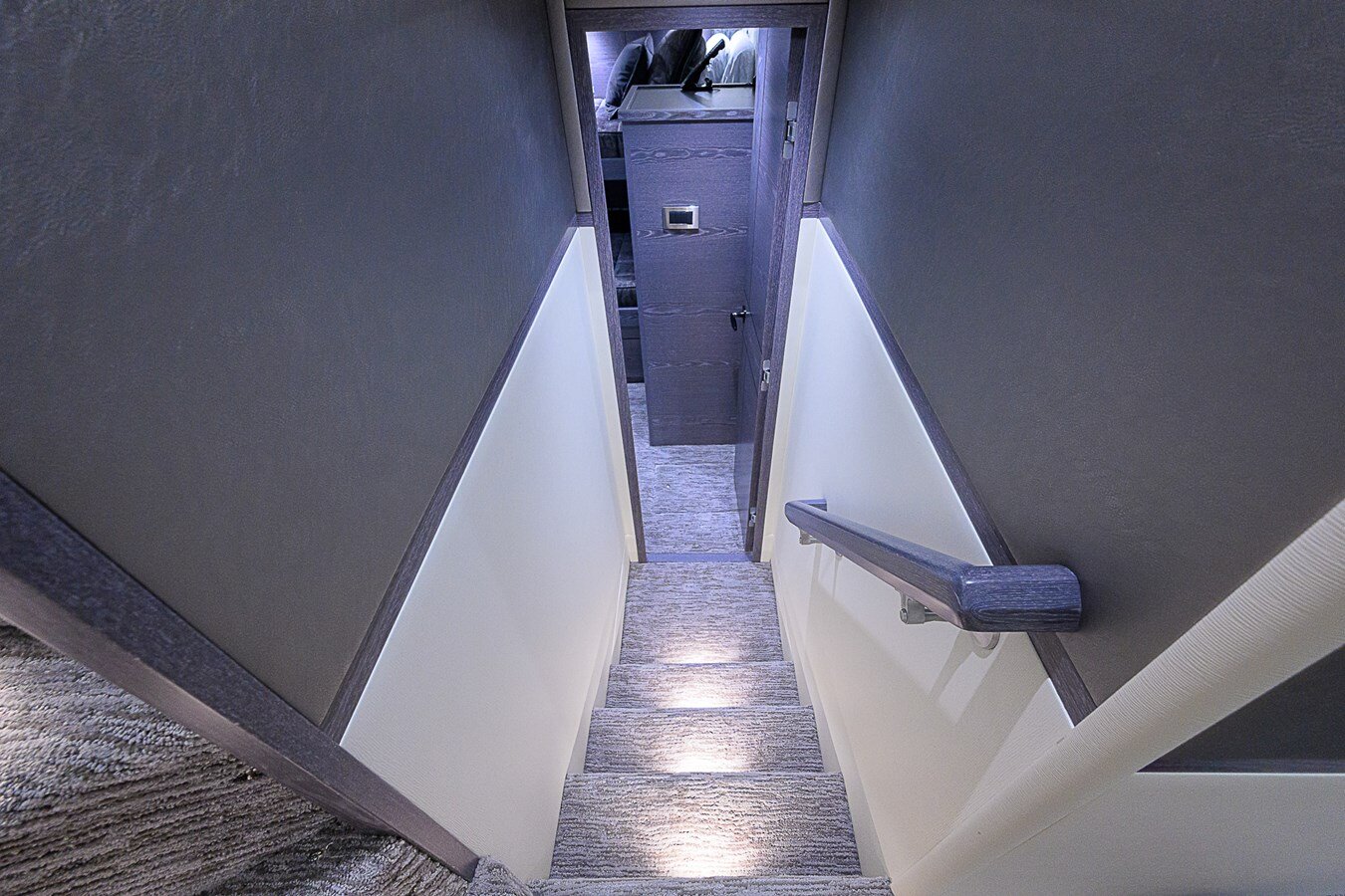 2024-viking-72-1-4b5a26