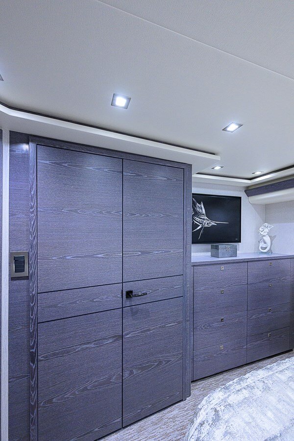 2024-viking-72-1-4b5a26