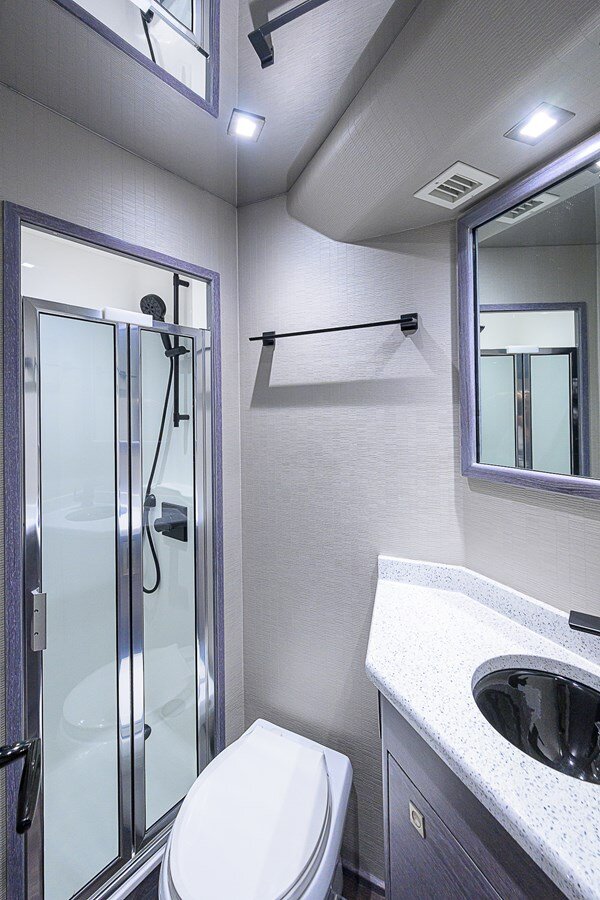 2024-viking-72-1-4b5a26