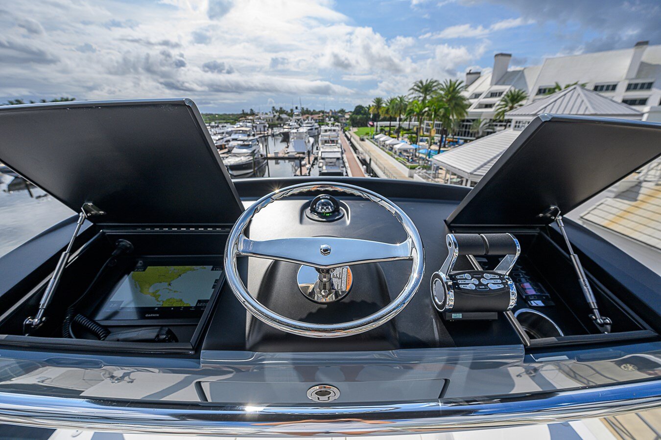 2024-viking-72-1-4b5a26