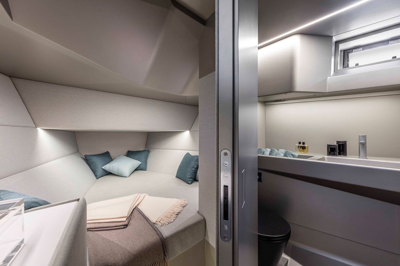 2024-wally-43-4-d9439a