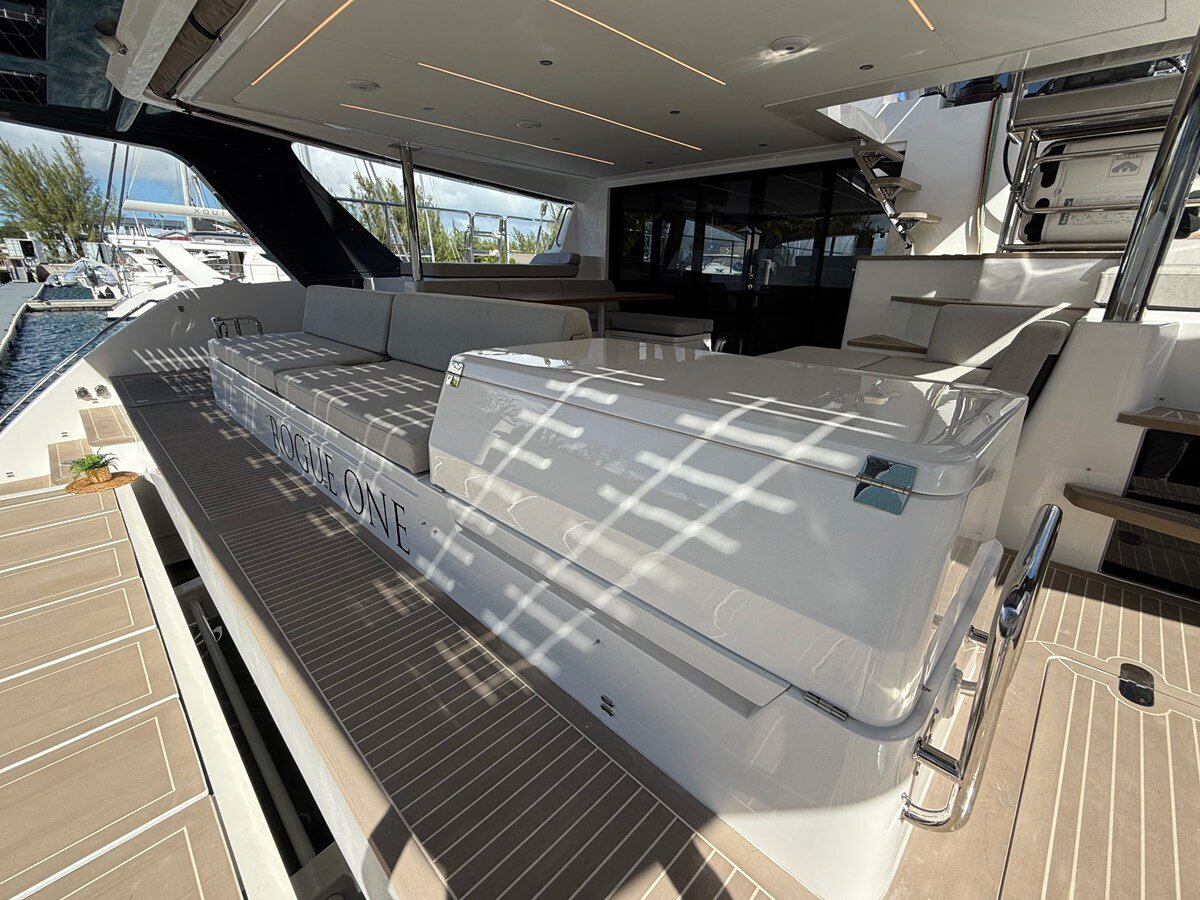 2024 XQUISITE YACHTS 61' 9