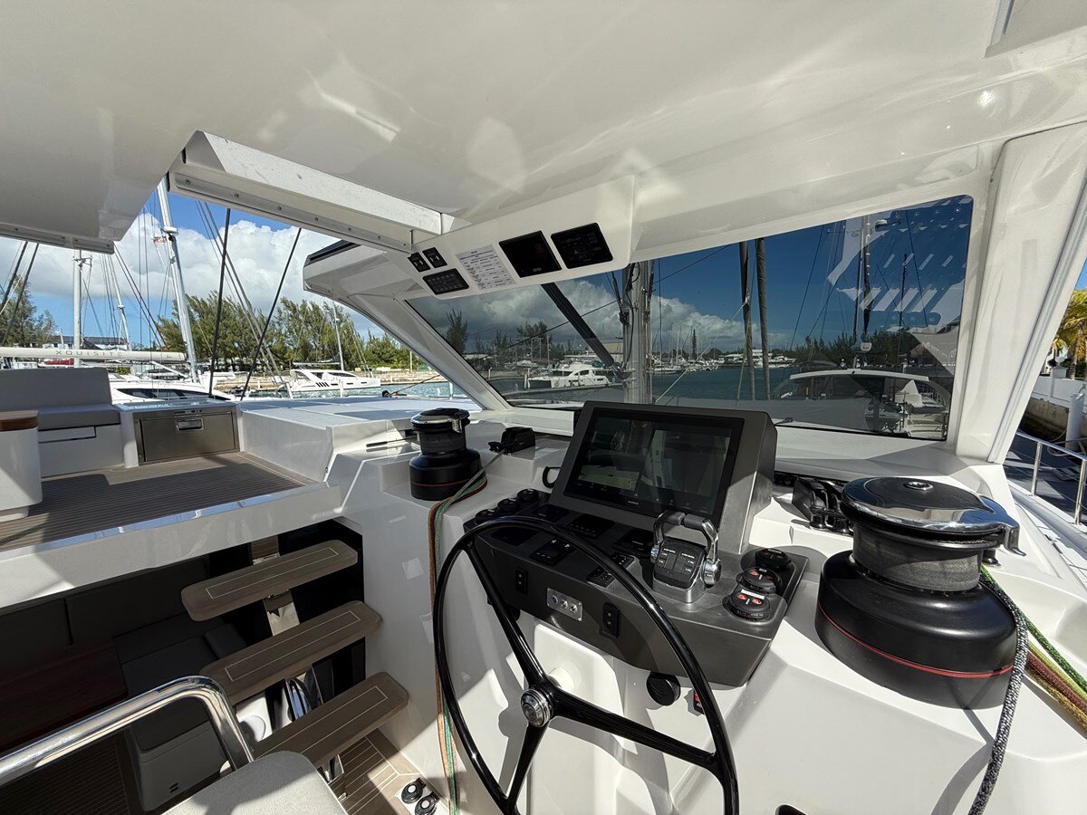 2024 XQUISITE YACHTS 61' 9