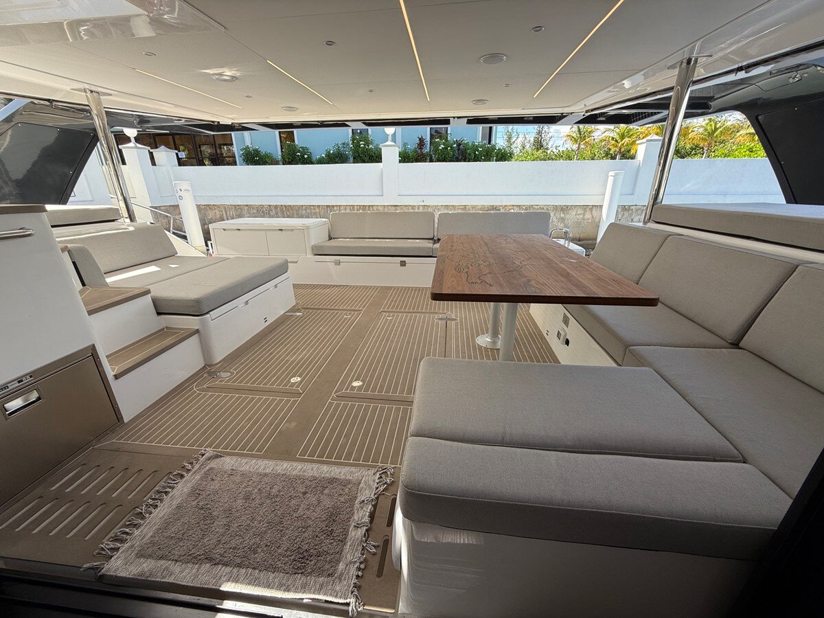 2024 XQUISITE YACHTS 61' 9