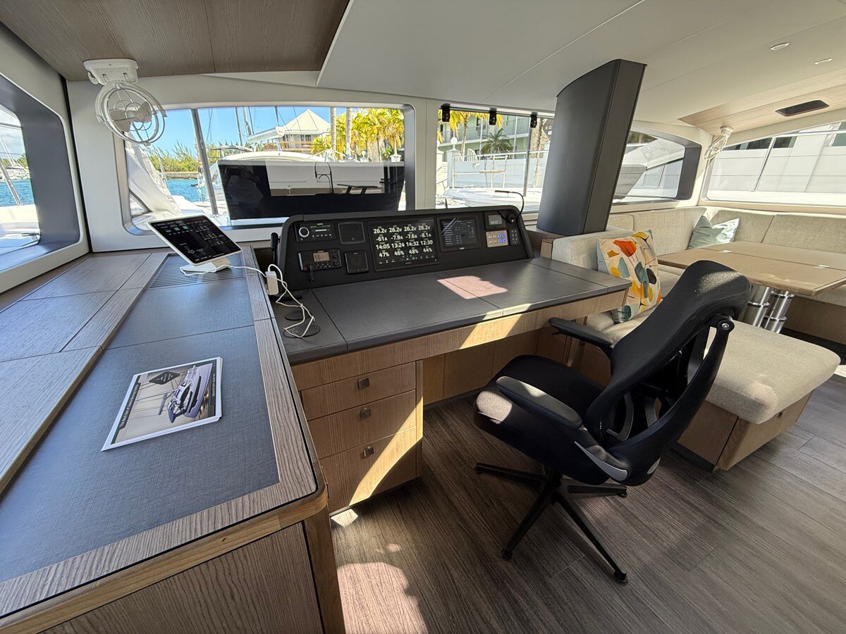 2024 XQUISITE YACHTS 61' 9