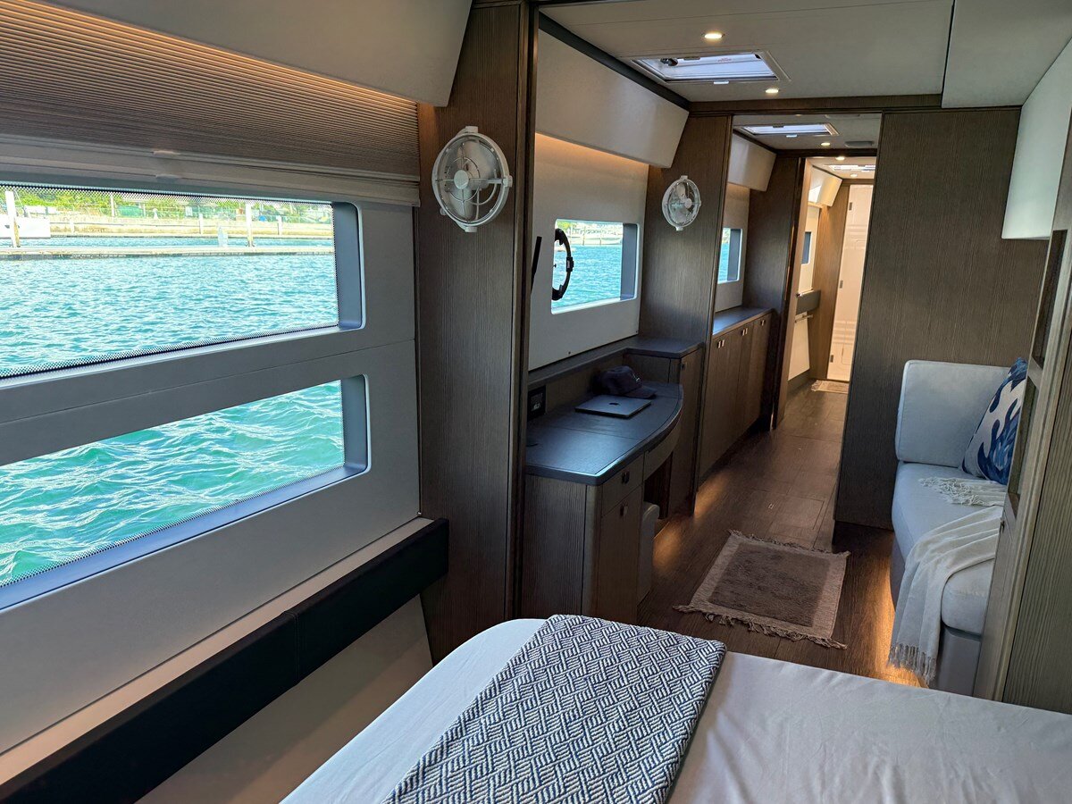 2024 XQUISITE YACHTS 61' 9