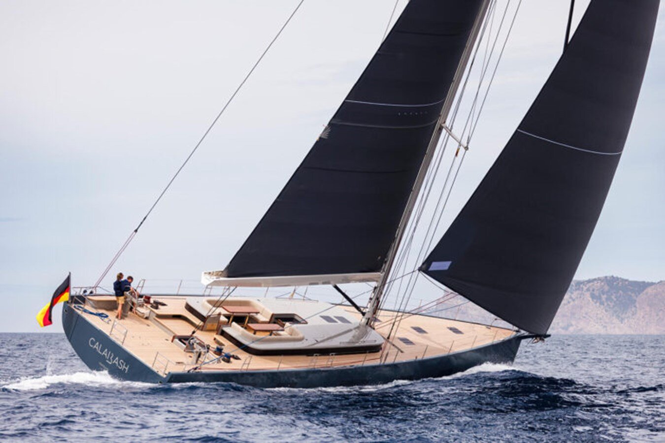 2024-y-yachts-78-9-038741