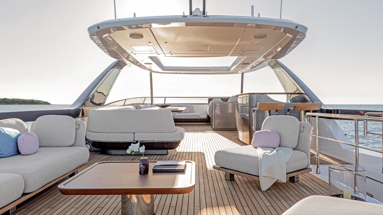 2025 AZIMUT YACHTS 85'