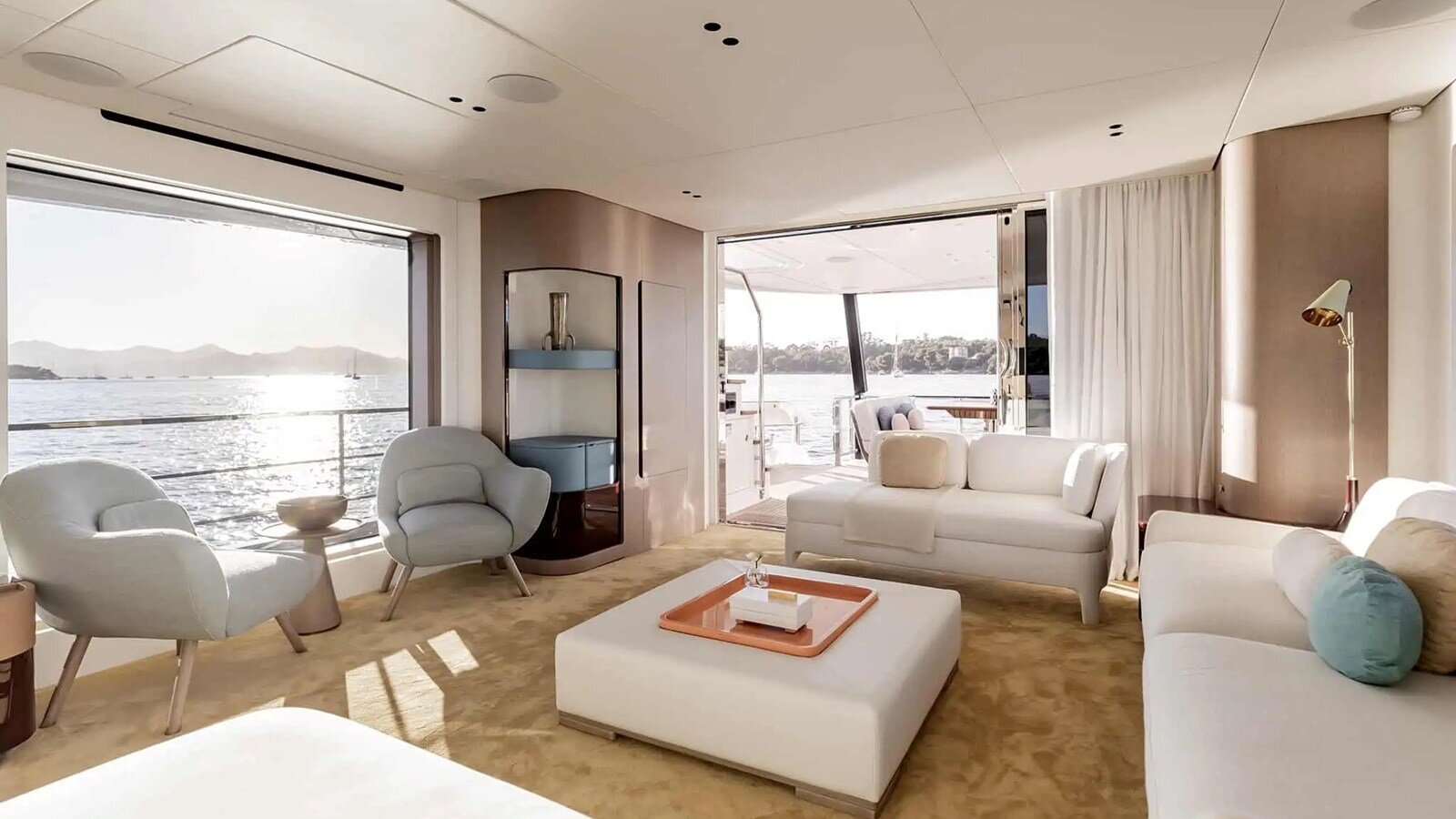 2025 AZIMUT YACHTS 85'