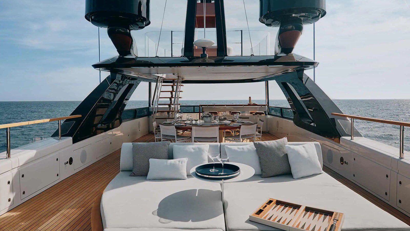 2025 BENETTI 121'