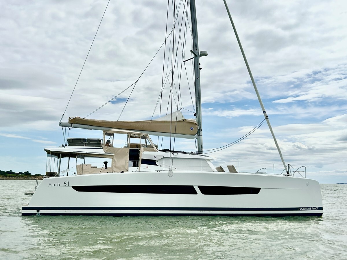 2025-fountaine-pajot-51-ea17f1