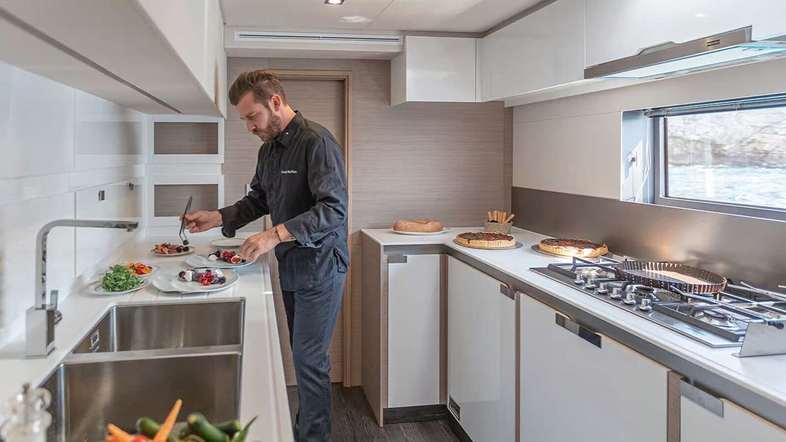 2025 FOUNTAINE PAJOT 59'