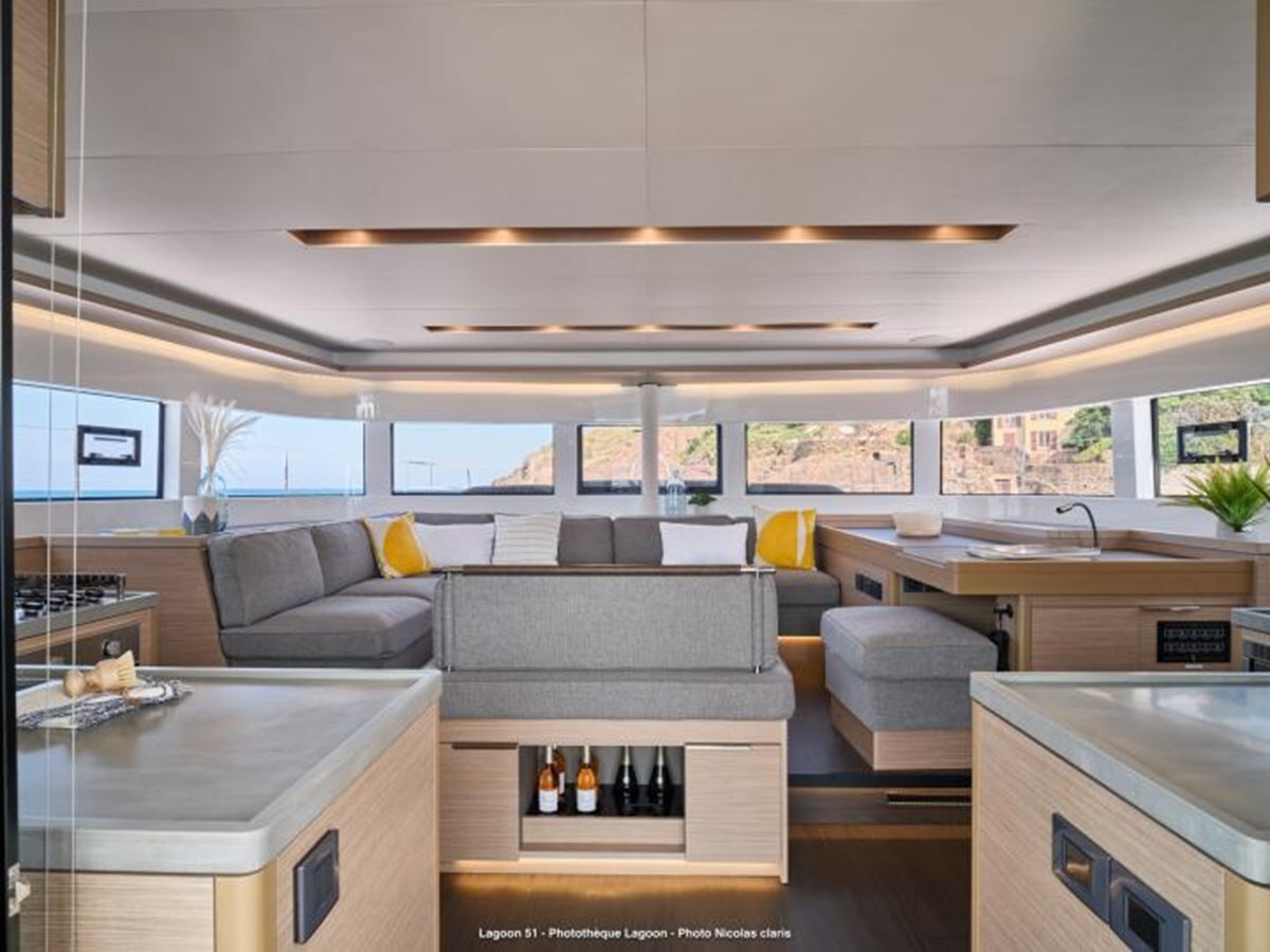 2025-lagoon-50-5-52eca6