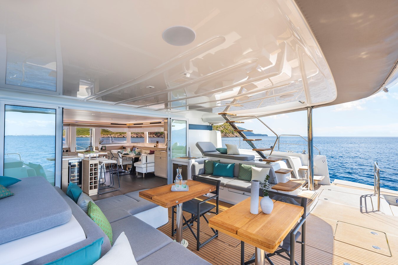 2025-lagoon-60-67ffbe