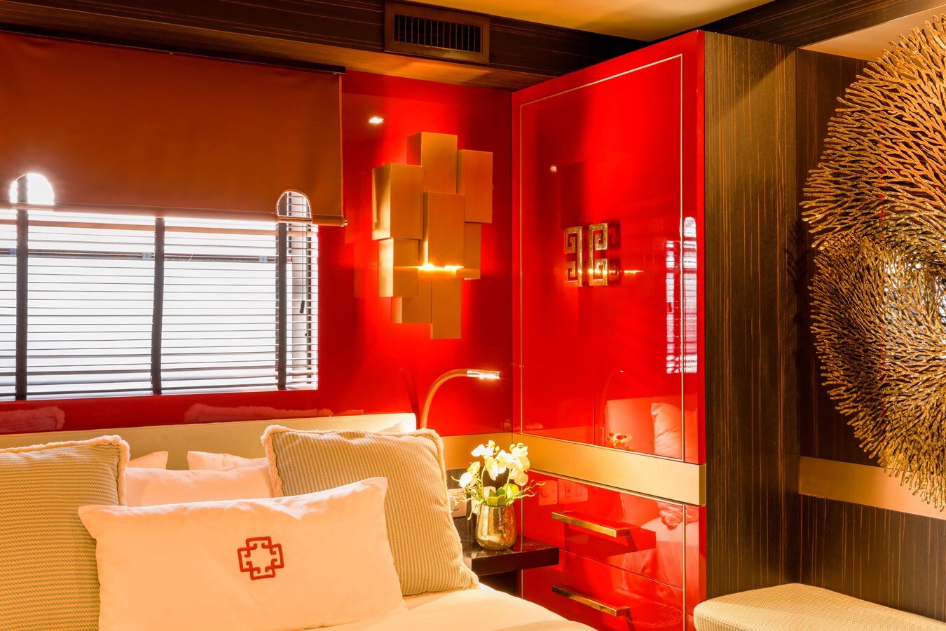 2025 OVERBLUE 58' 10