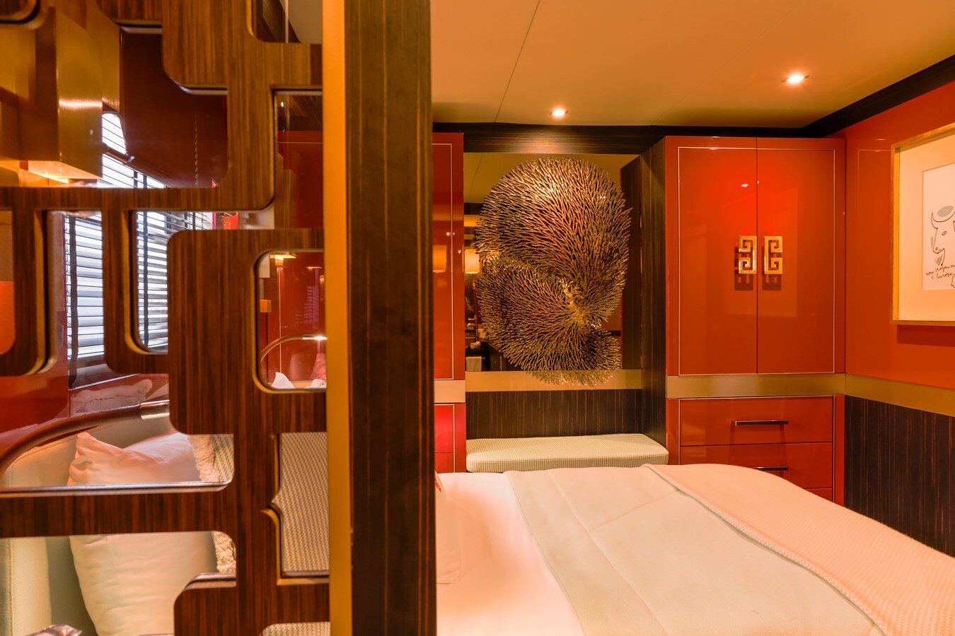 2025 OVERBLUE 58' 10