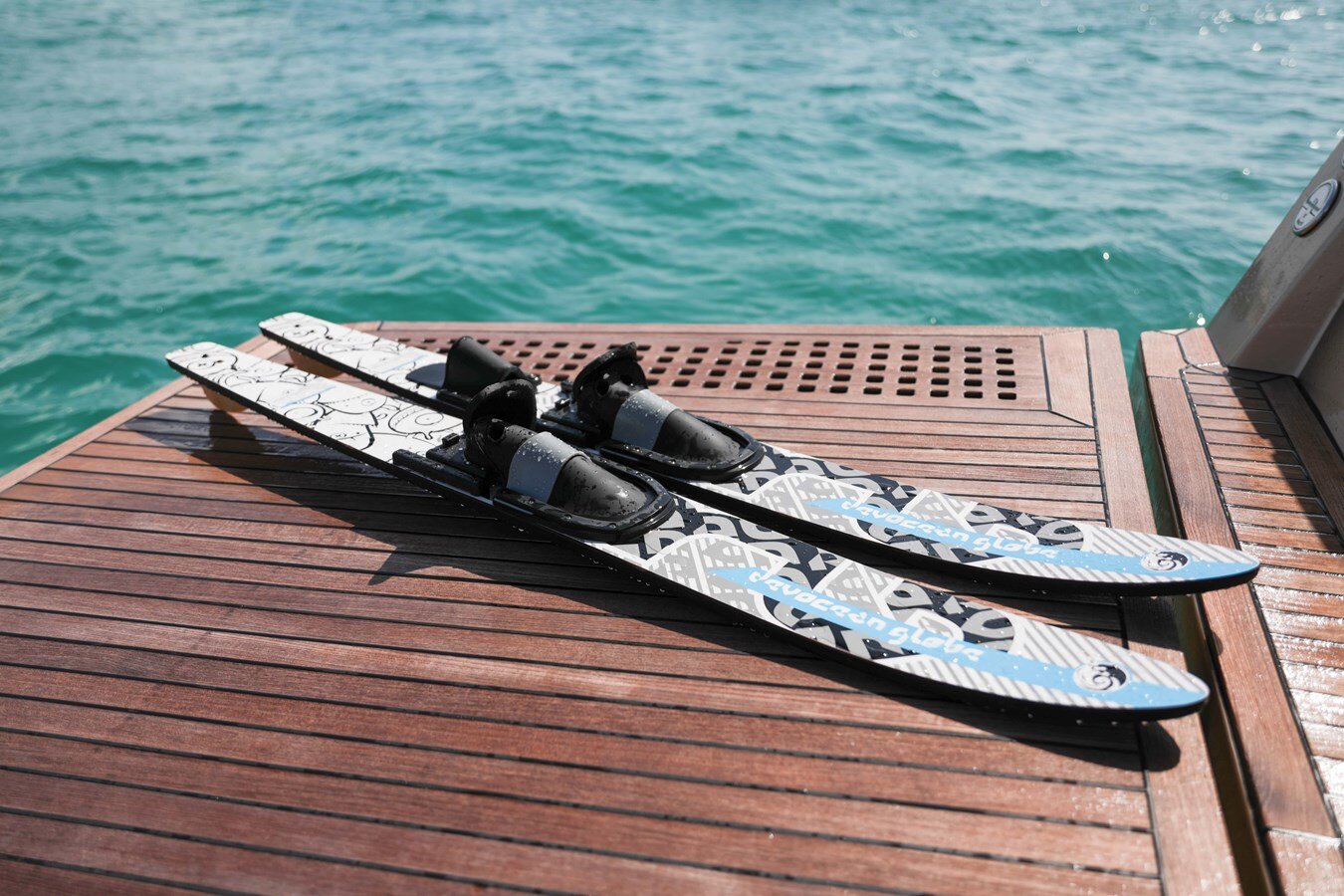 2025 OVERBLUE 58' 10