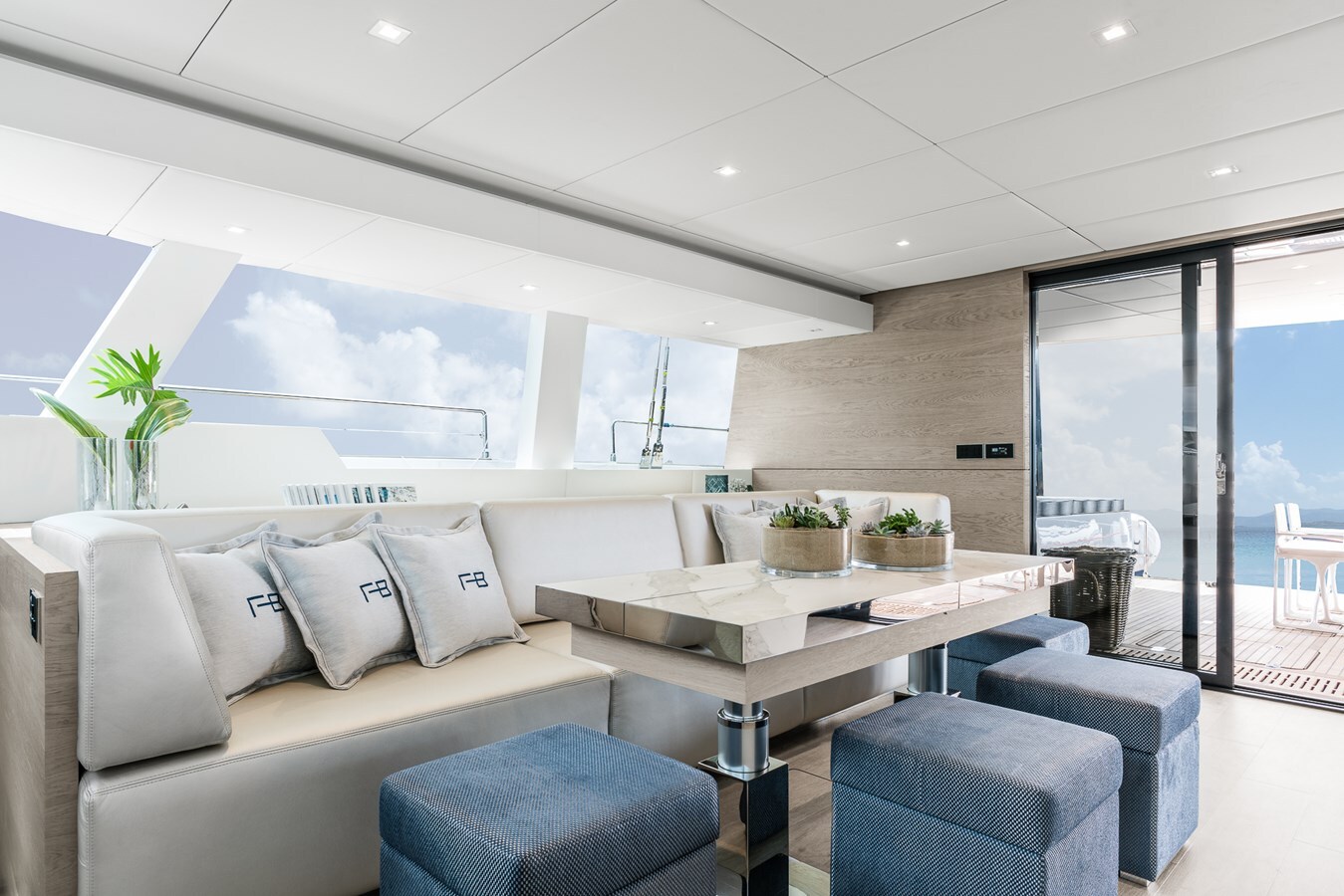 2025 SUNREEF YACHTS 60'