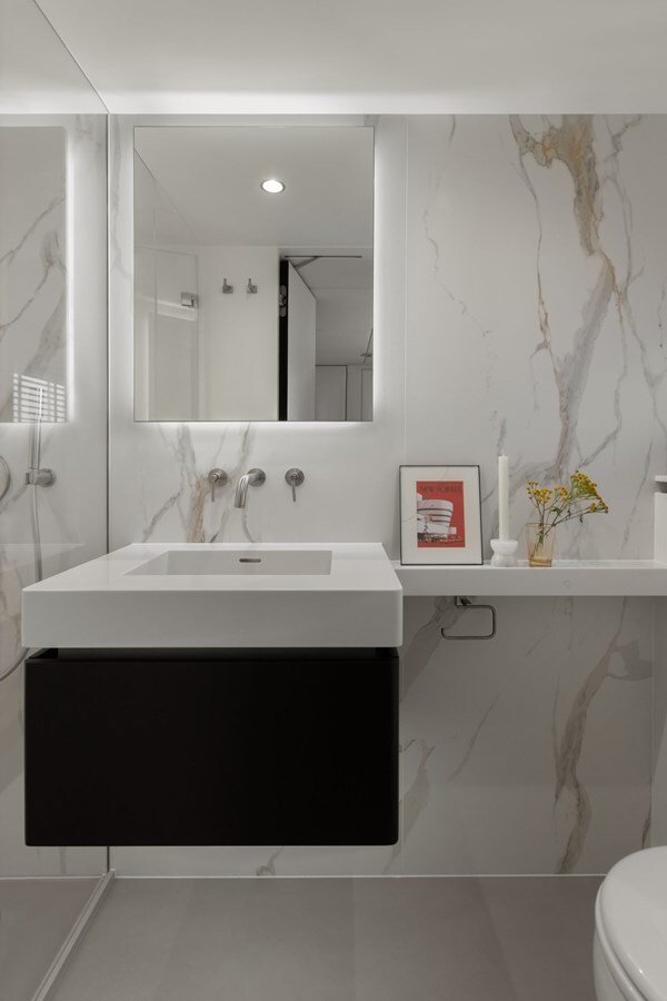 2025 SUNREEF YACHTS 69' 11