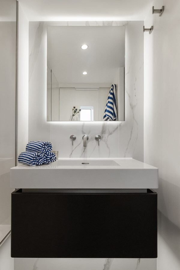 2025 SUNREEF YACHTS 69' 11