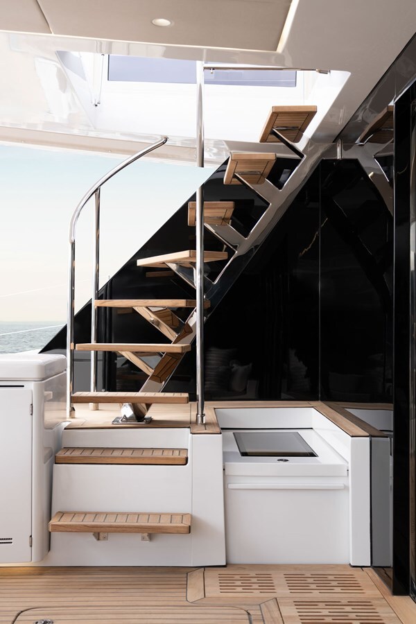 2025-sunreef-yachts-71-840e71