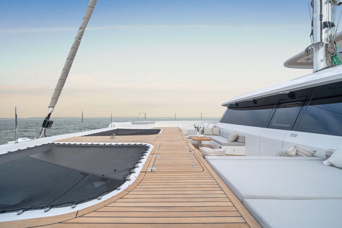 2025 SUNREEF YACHTS 71'