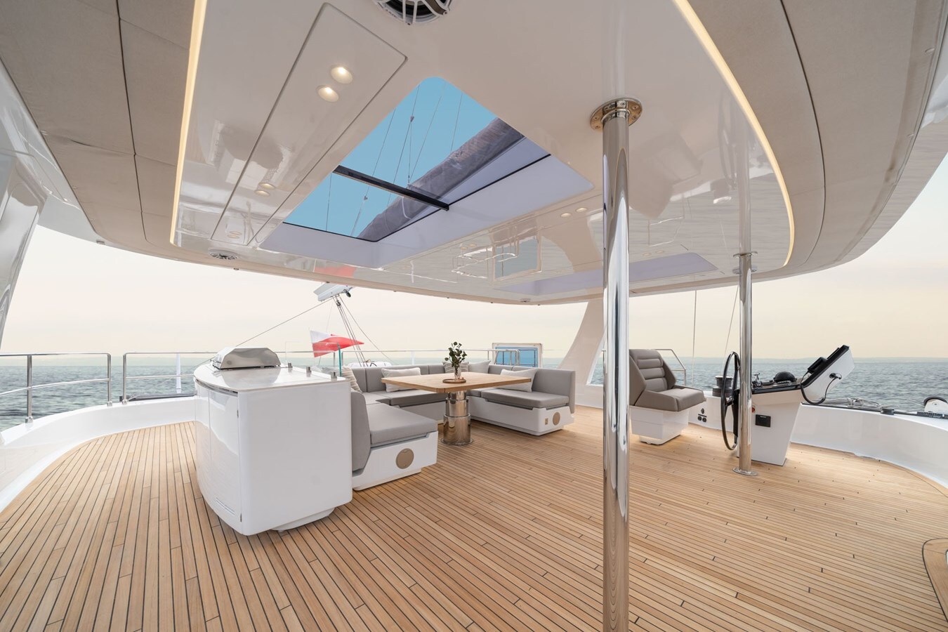 2025 SUNREEF YACHTS 71'