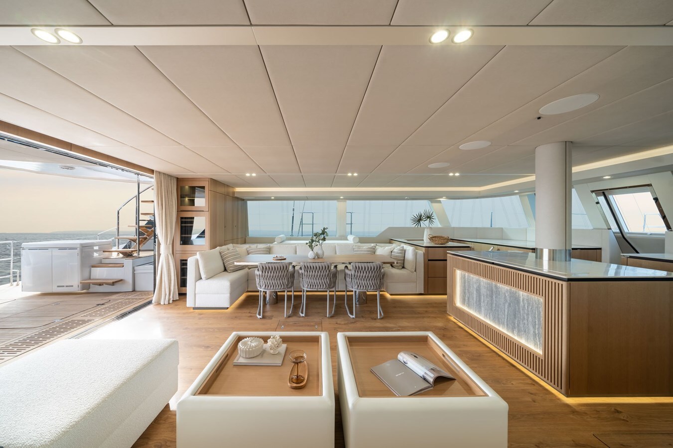 2025 SUNREEF YACHTS 71'