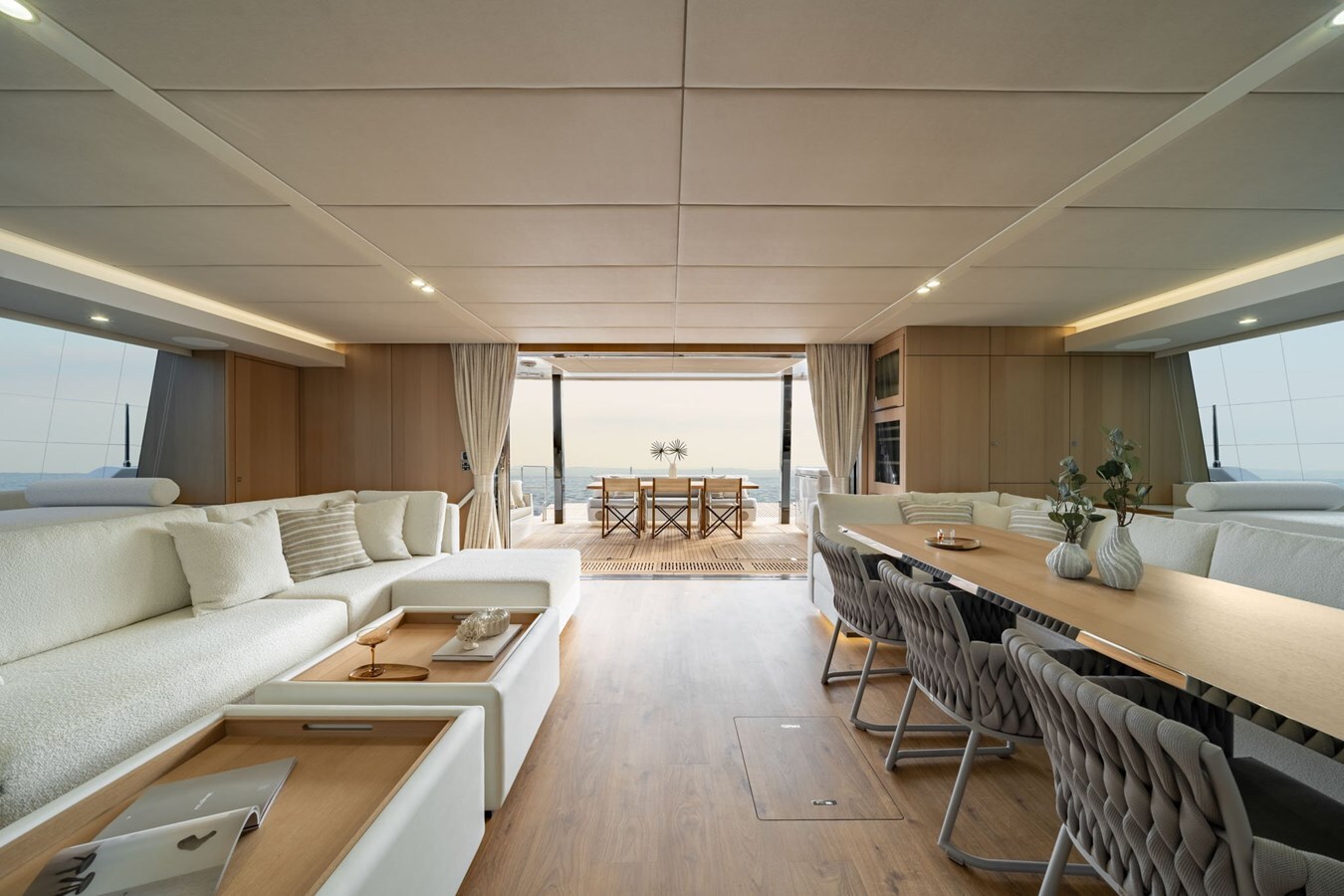 2025 SUNREEF YACHTS 71'