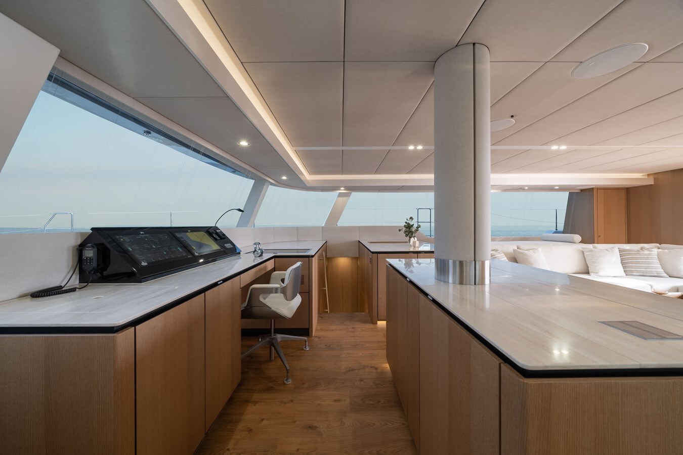 2025 SUNREEF YACHTS 71'