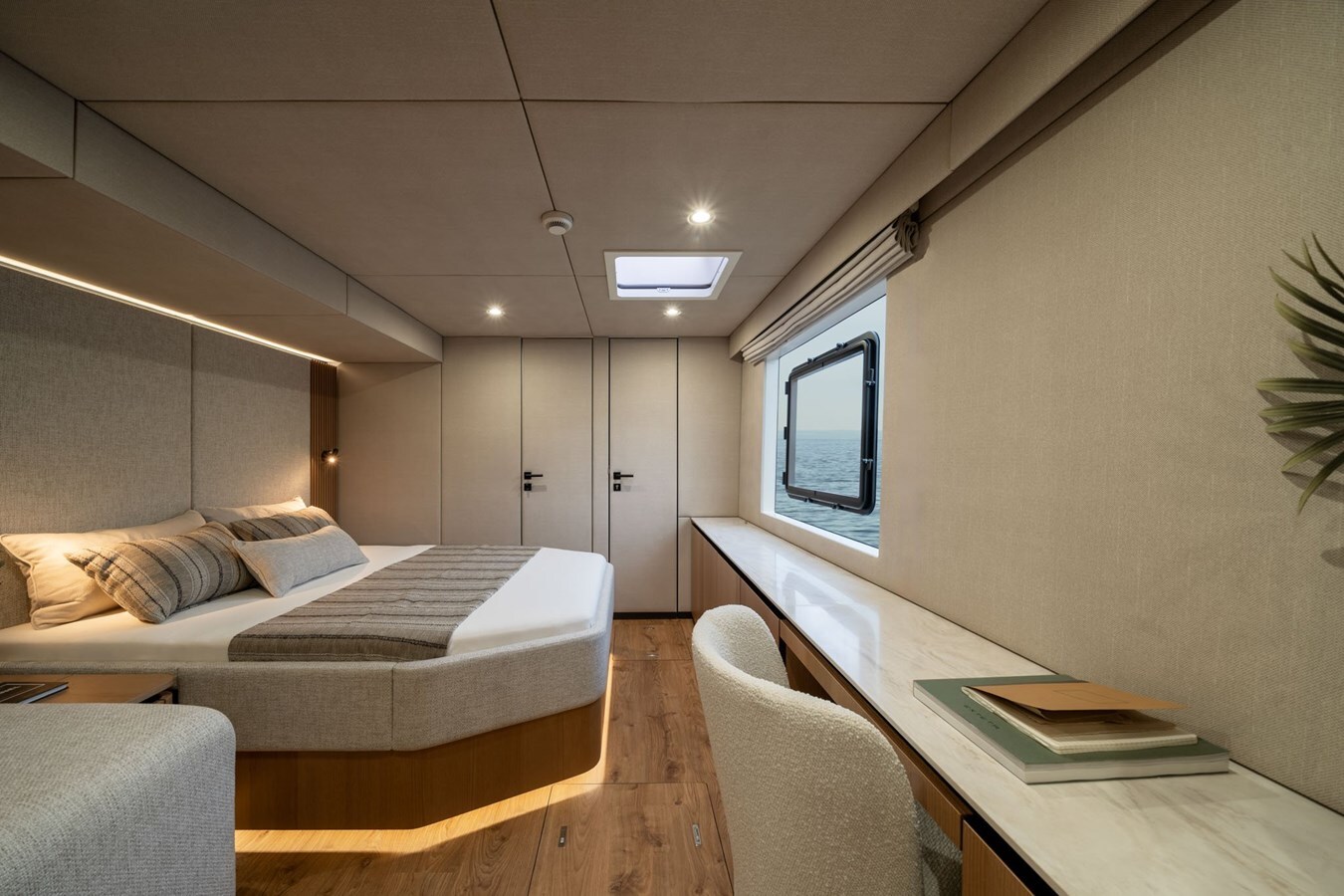 2025 SUNREEF YACHTS 71'